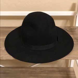 Black Brixton Dalila hat